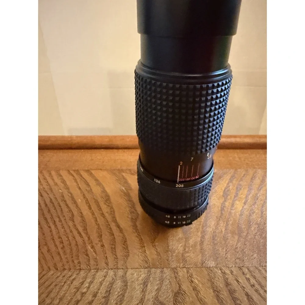 Lens OSAWA MC MACRO 1 : 4,5 80 - 205 mm ZOOM Made in Japan